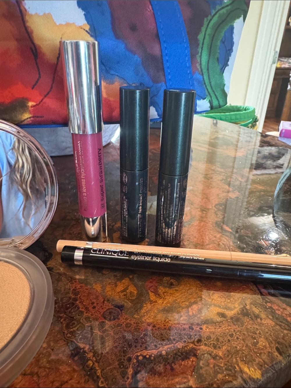 Clinique 11 Piece Makeup Set - Picture 4 of 12